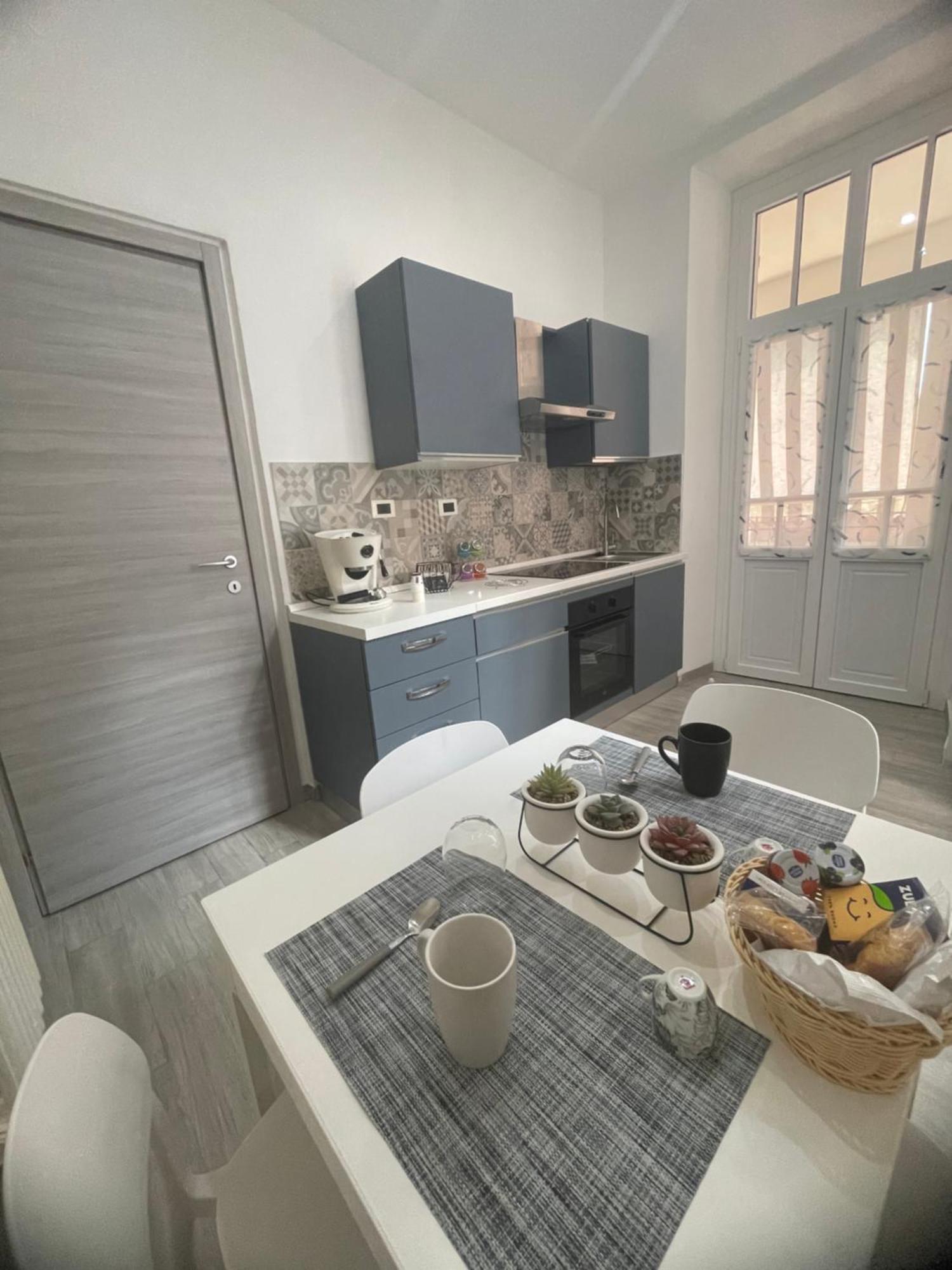 Ferienwohnung La Casa Nel Viale Asti Exterior foto