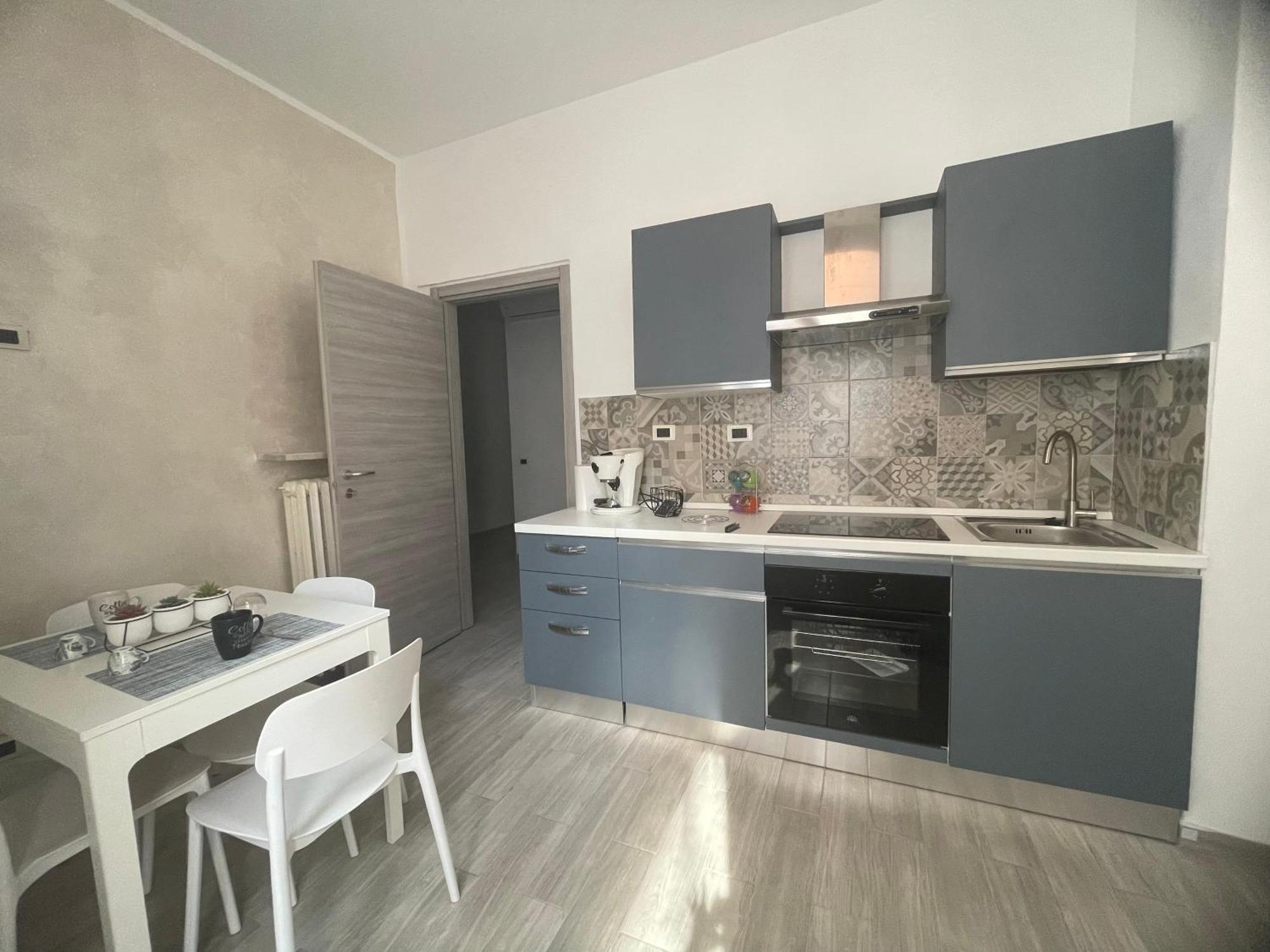Ferienwohnung La Casa Nel Viale Asti Exterior foto